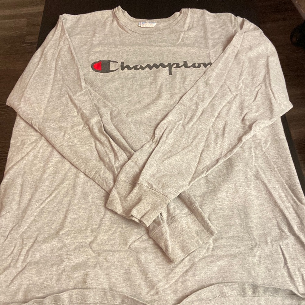Men’s Champion Long Sleeve StreetWear Tee